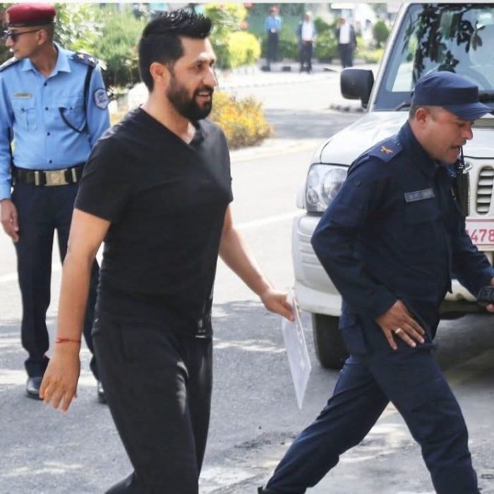 गृहपुष्ठ